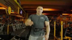 Wojciech Pieczaba trening bicepsów